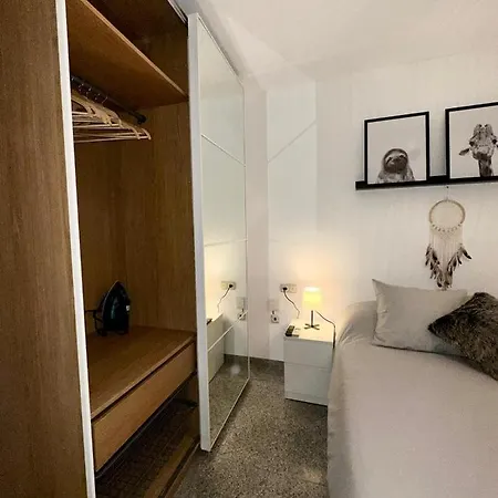Apartment La Carihuela 2 *