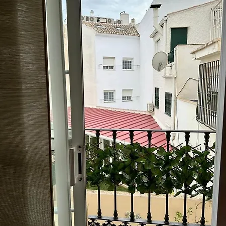 公寓 La Carihuela 2 *